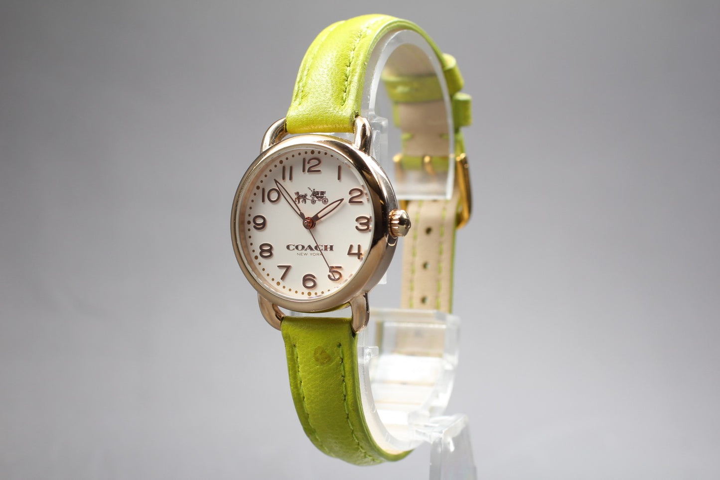 New Battery [Near MINT] COACH 97.7.341277 Silver Quartz Ladies Watch From JAPAN