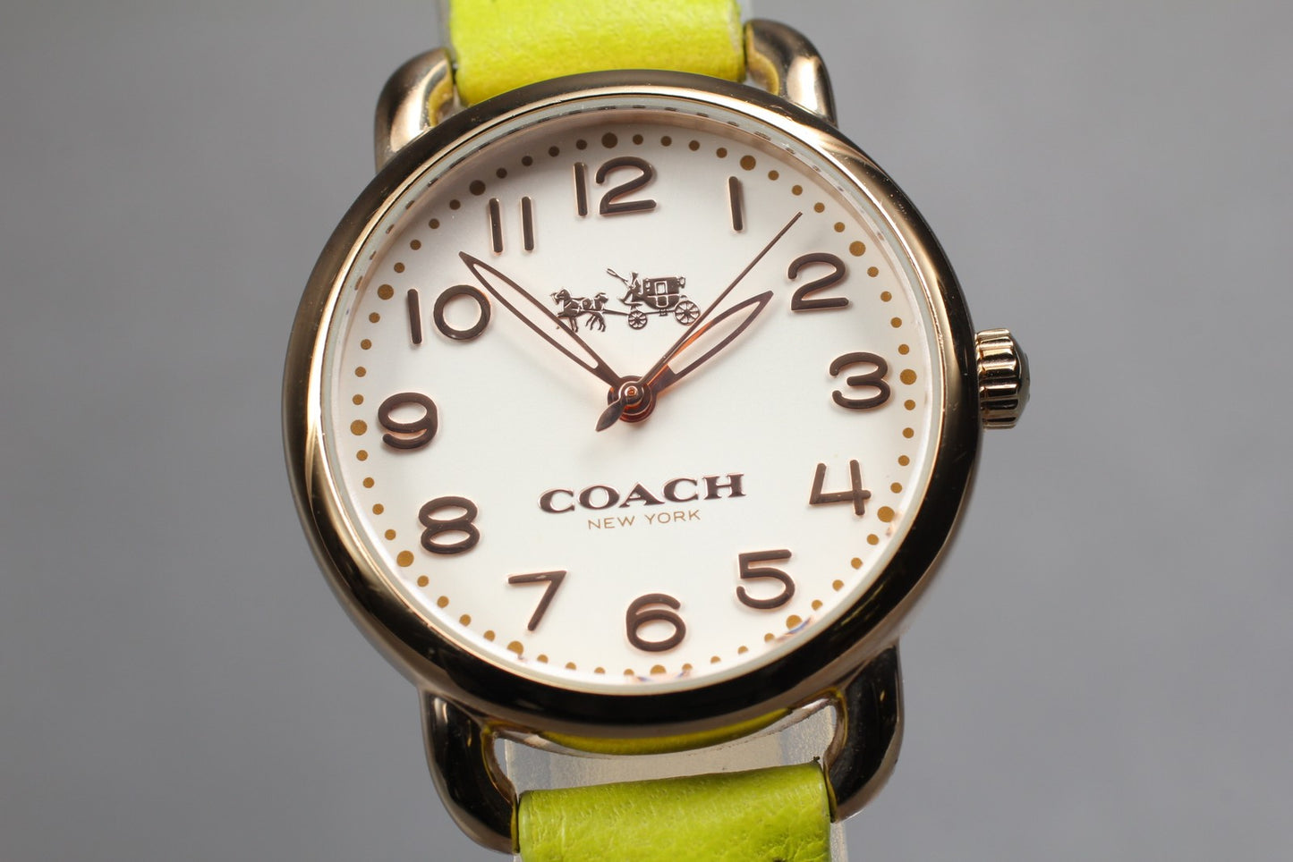 New Battery [Near MINT] COACH 97.7.341277 Silver Quartz Ladies Watch From JAPAN