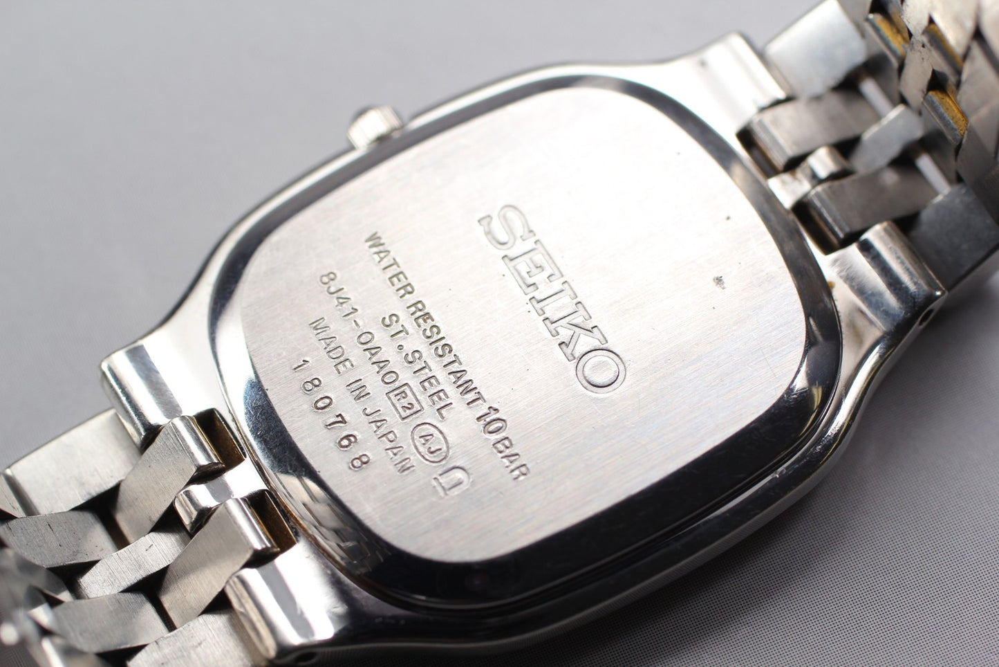 Vintage 1991 [Near MINT] Seiko Dolce 8J41-0AA0 two-tone Quartz Men's Watch JAPAN