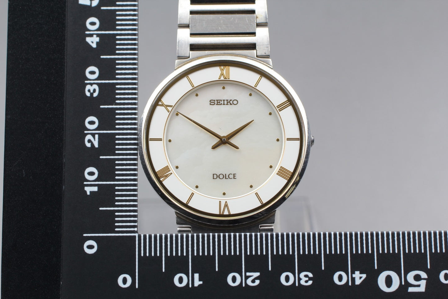 Vintage 1984 [MINT / New Batt] SEIKO DOLCE 4J40-0AD0 Quartz Men's Watch JAPAN