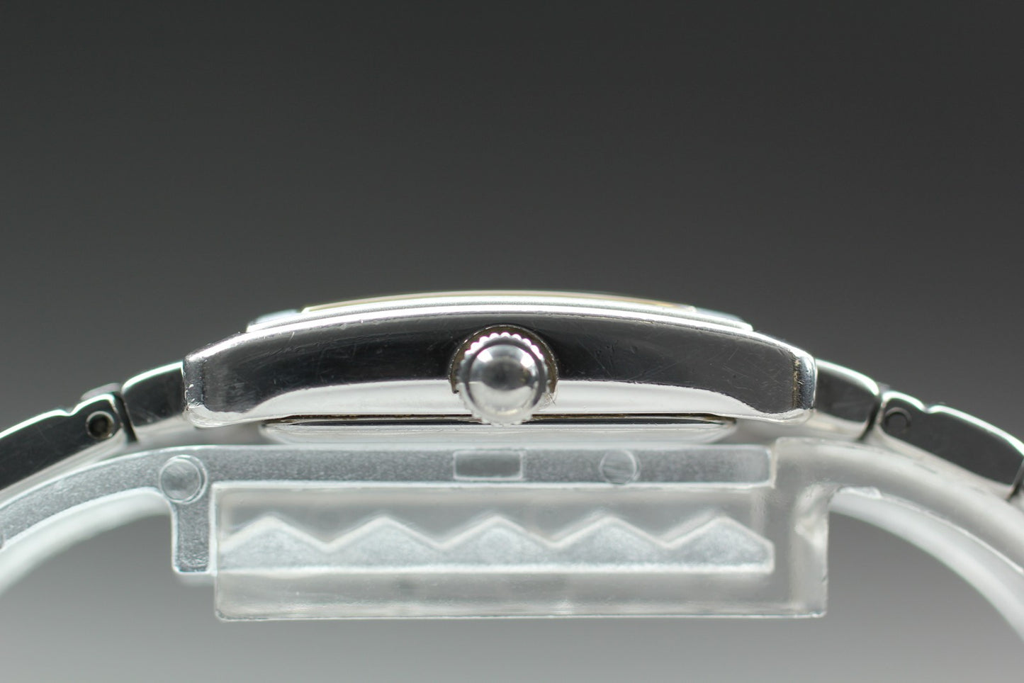 Vintage 1996 [N MINT / New Batt] SEIKO LUKIA 1F21-5D10 Tank Quartz Watch JAPAN