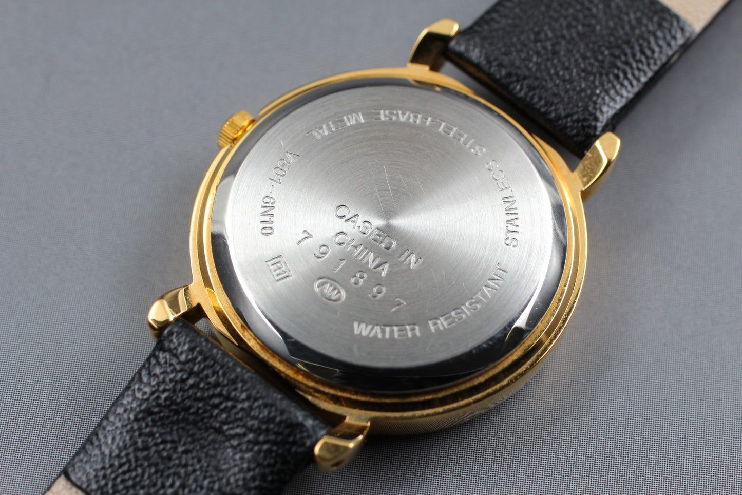 Vtg. 1987 [N MINT] SEIKO V501-6N10 Disney Mickey Mouse Quartz Ladies Watch JAPAN