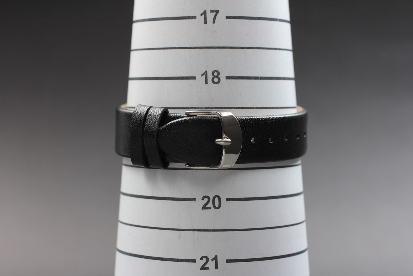 Vtg. 1993 [N MINT / New Batt] SEIKO 5931-5470 Gold 31mm Quartz Men's Watch JAPAN