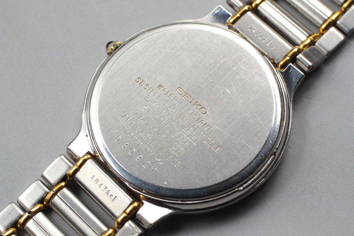 Vtg. 1990 [N MINT] SEIKO Dolce 7741-6050 32mm Bracelet Quartz Mens Watch JAPAN