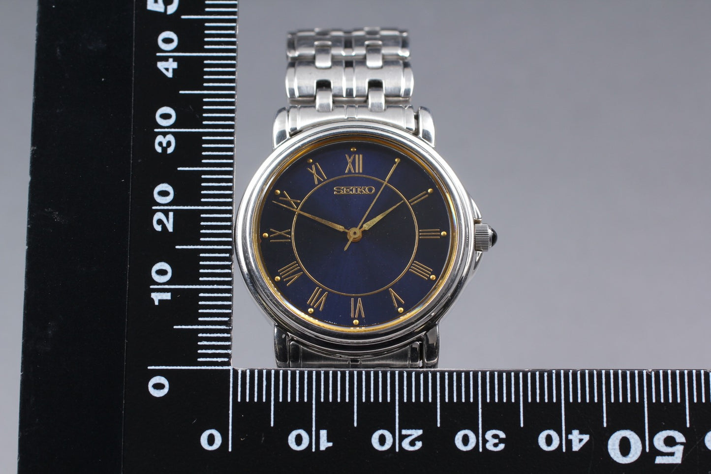 Vtg. 1991[N MINT / New Batt] SEIKO 7N01-6J60 Roman 31mm Quartz Men's Watch JAPAN