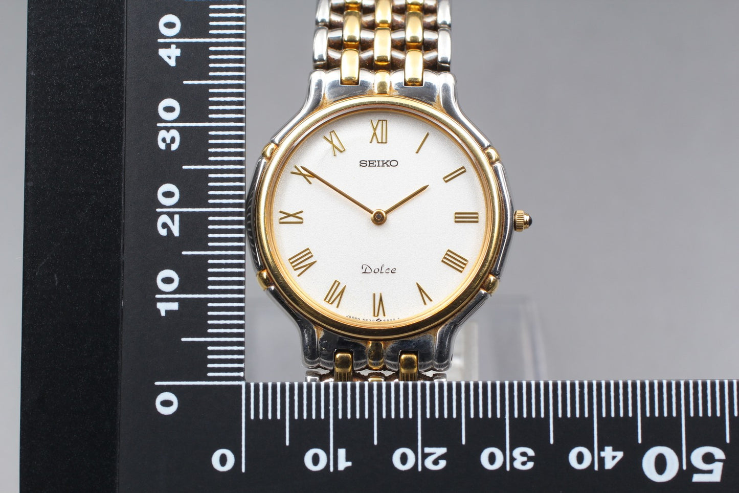 SEIKO Second Hands | Vintage 1988 [ Near MINT] Seiko Dolce 5E30-6A00 32mm Quartz Men's Watch Japan La.riberta From Japan