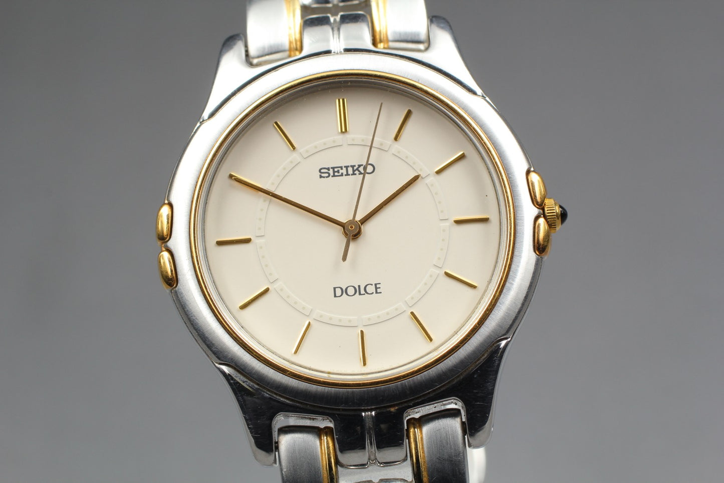 SEIKO Second Hands | Vintage 1999 [Near MINT] SEIKO Dolce 8J41-6140 Gold Silver 33mm Qz Men's Watch La.riberta From Japan