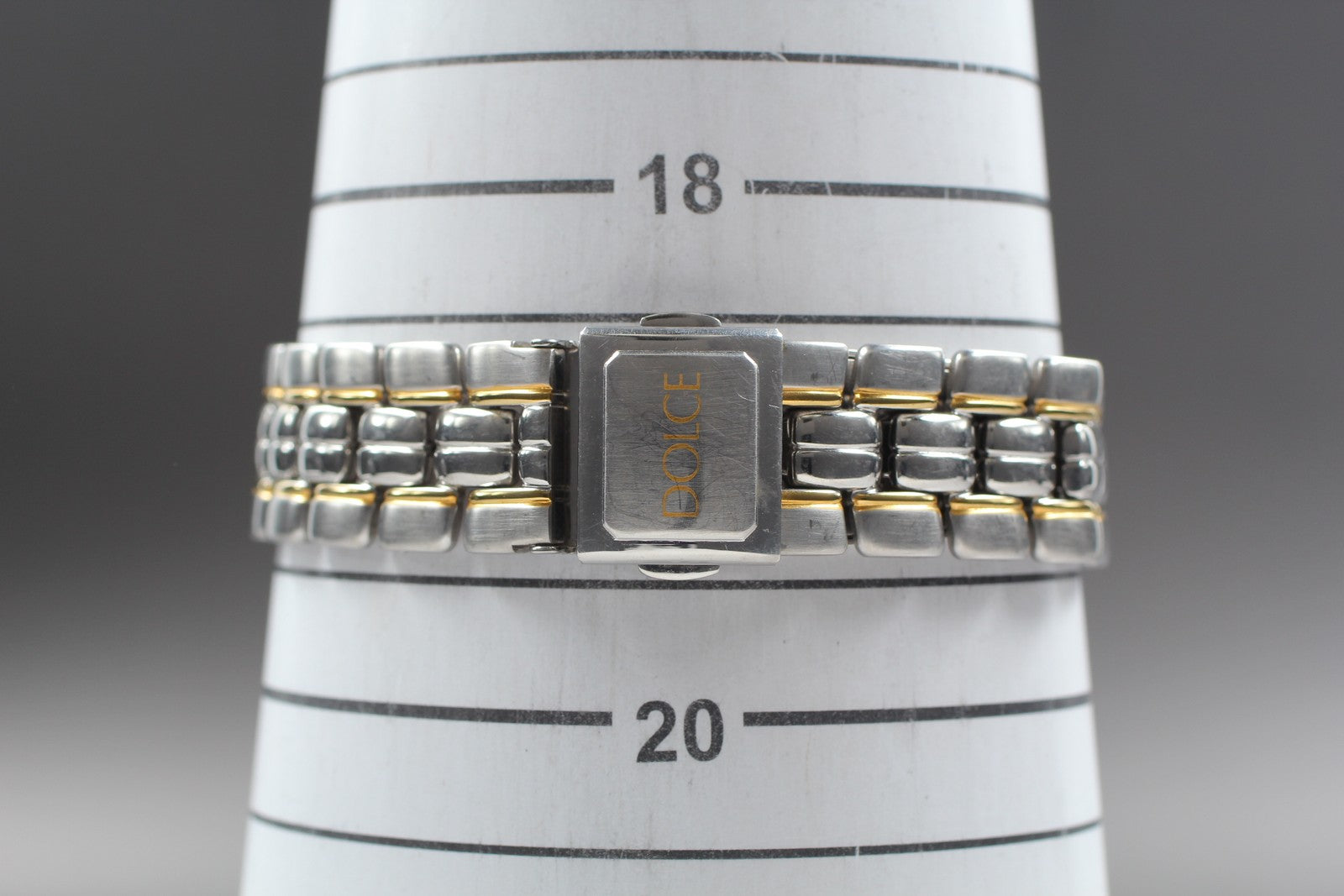 SEIKO Second Hands | Vintage 1999 [Near MINT] SEIKO Dolce 8J41-6140 Gold Silver 33mm Qz Men's Watch La.riberta From Japan