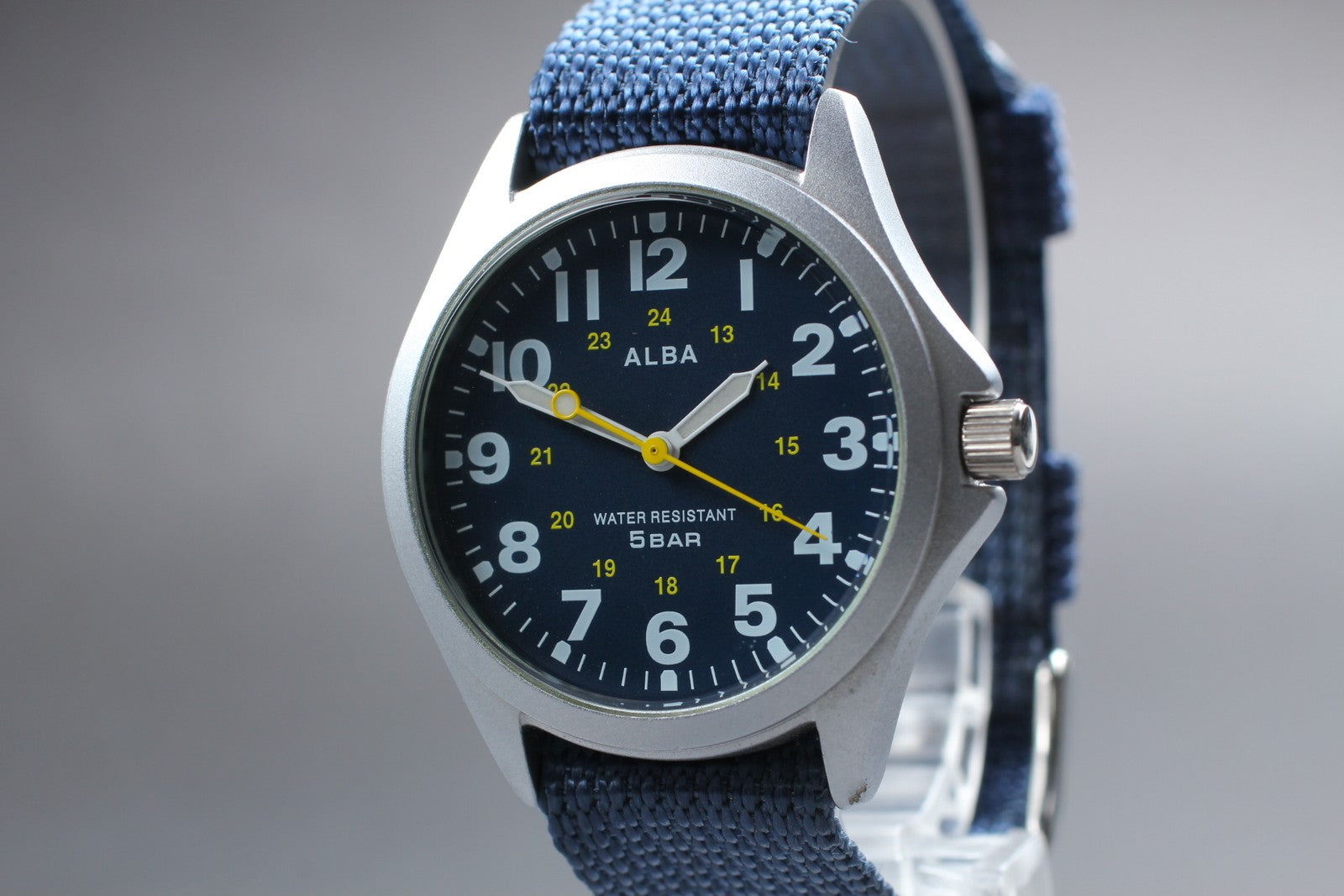 SEIKO Second Hands | Vintage 1988 [Near MINT] Seiko Alba VJ21-KP20 35mm Men's Quartz Watch From JAPAN La.riberta From Japan