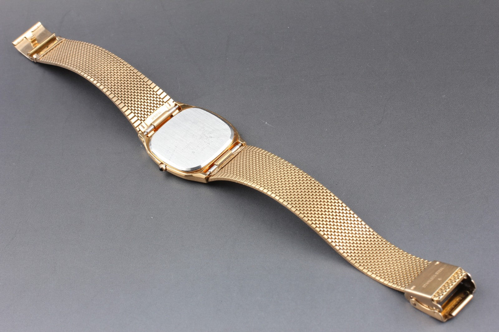 Second Hands | Vtg.1990[N MINT] CITIZEN T4-G02760 Gold Tank Bracelet Quartz Ladies Watch JAPAN La.riberta From Japan
