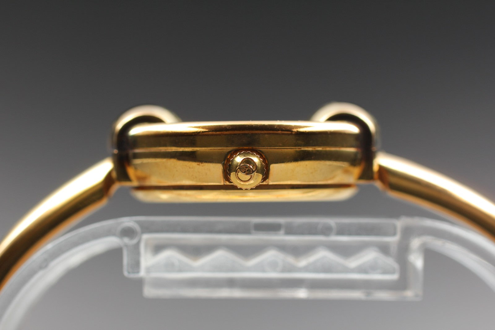 Second Hands | Vtg [N MINT / New Batt] Gucci 1400L 25mm Gold Pink Sima Quartz Women's JAPAN La.riberta From Japan