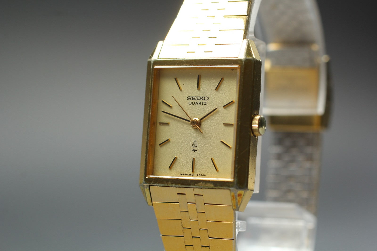 SEIKO Second Hands | Vtg.1988 [Exc+5] SEIKO 2621-5050 Tank 20mm Gold Quartz Ladies Watch From JAPAN La.riberta From Japan