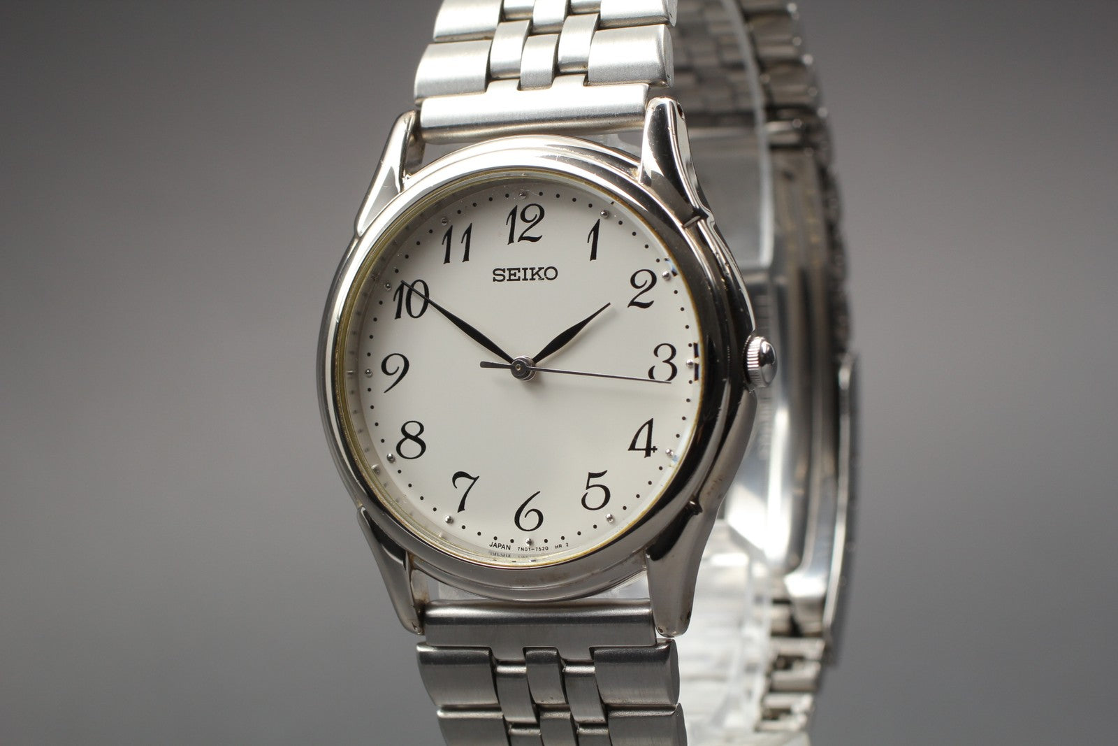 SEIKO Second Hands | Vtg.1985 [Near MINT] SEIKO 7N01-7140 33mm Silver Quartz Men's Watch From JAPAN La.riberta From Japan