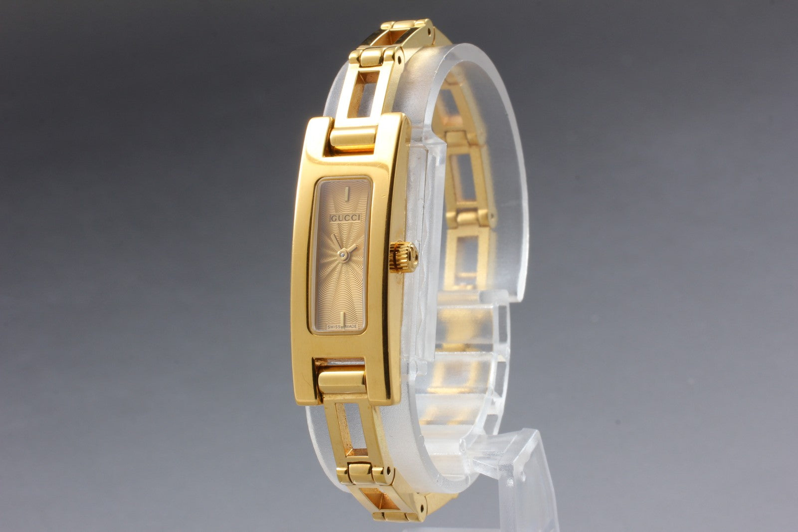 Second Hands | Vintage [N MINT New Batt] GUCCI 3900L Gold Bracelet Quartz Ladies Watch JAPAN La.riberta From Japan