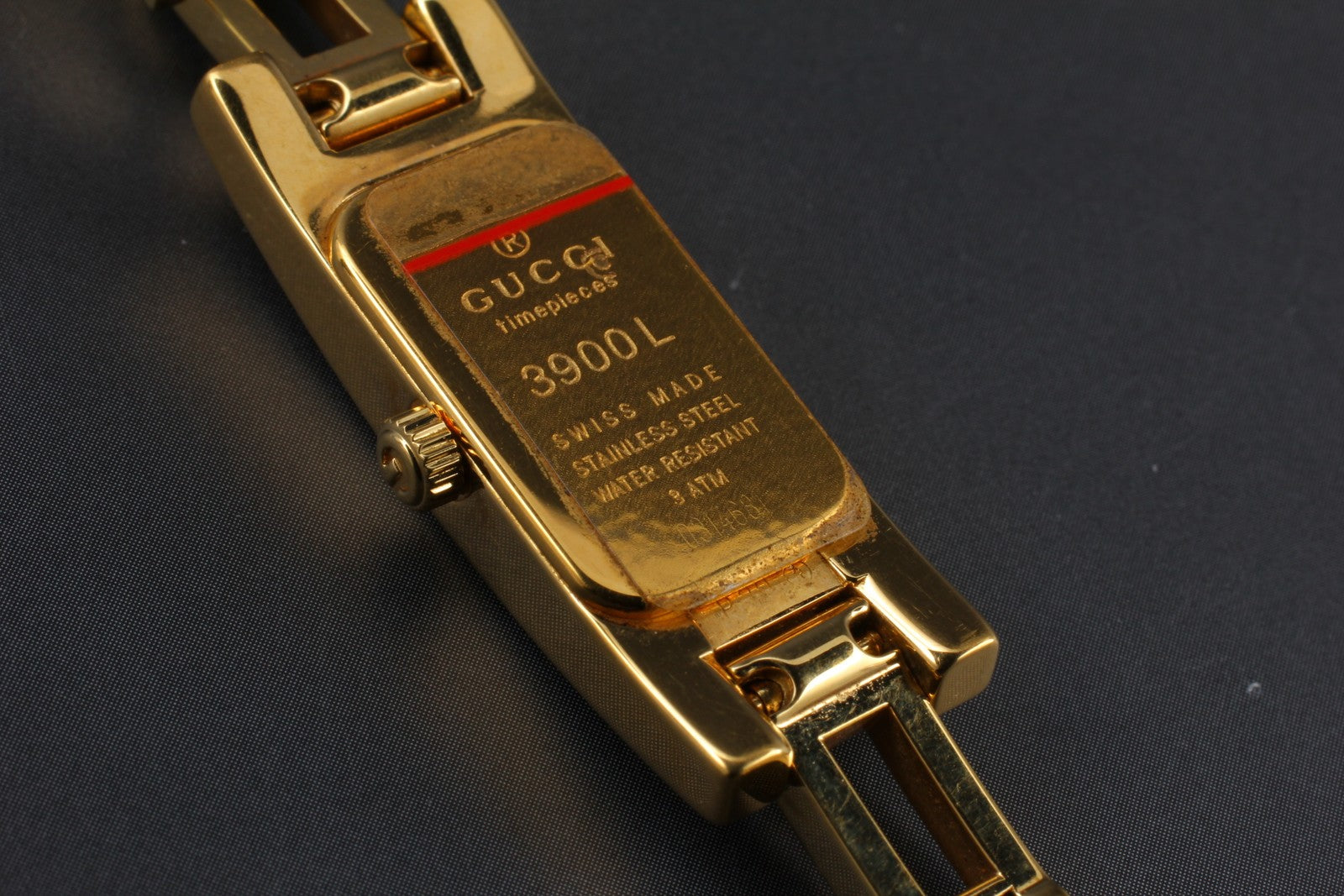 Second Hands | Vintage [N MINT New Batt] GUCCI 3900L Gold Bracelet Quartz Ladies Watch JAPAN La.riberta From Japan