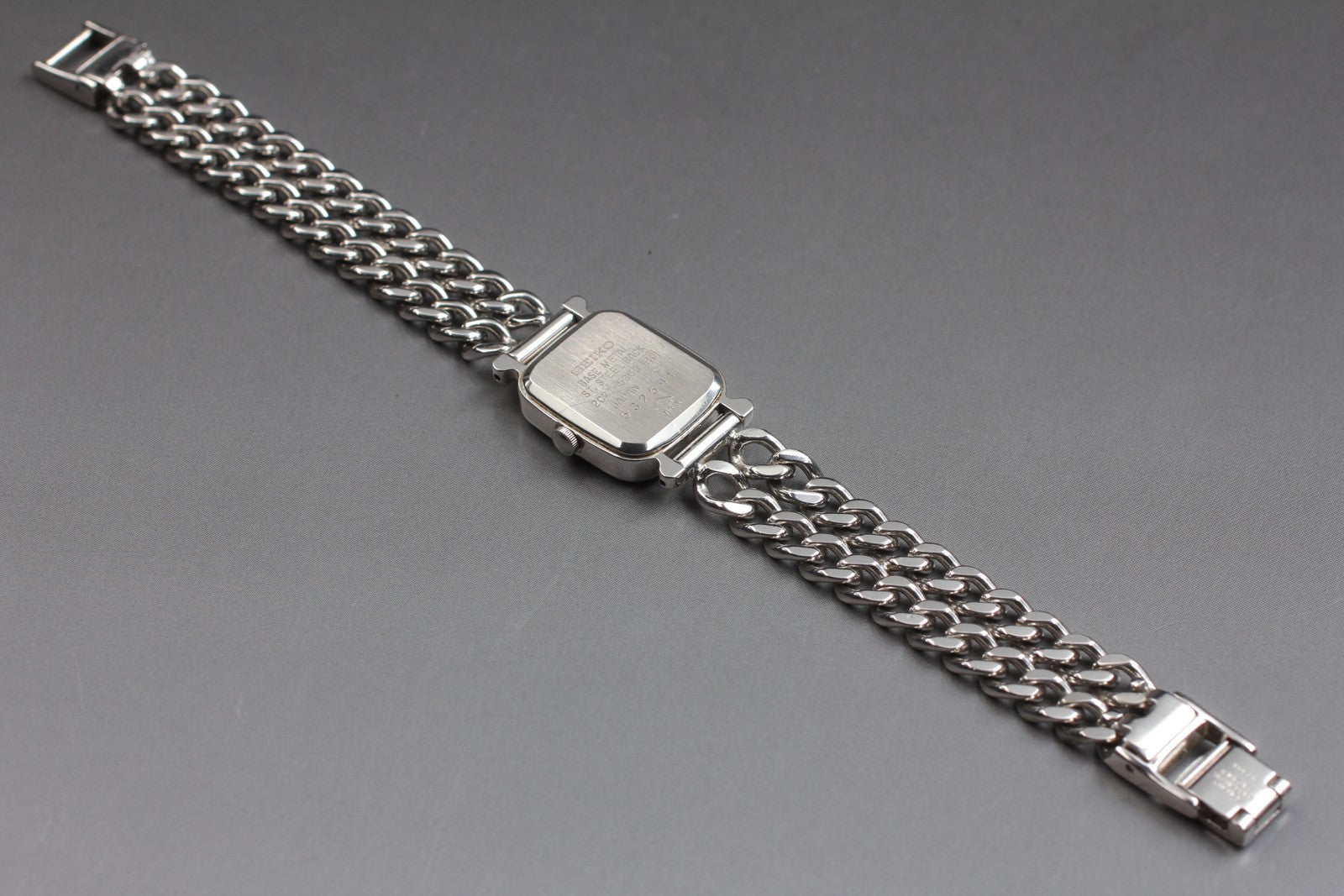 SEIKO Second Hands | Vtg.1985 [Near MINT] SEIKO 2C21-5360 Tank Bracelet Quartz Ladies Watch JAPAN La.riberta From Japan