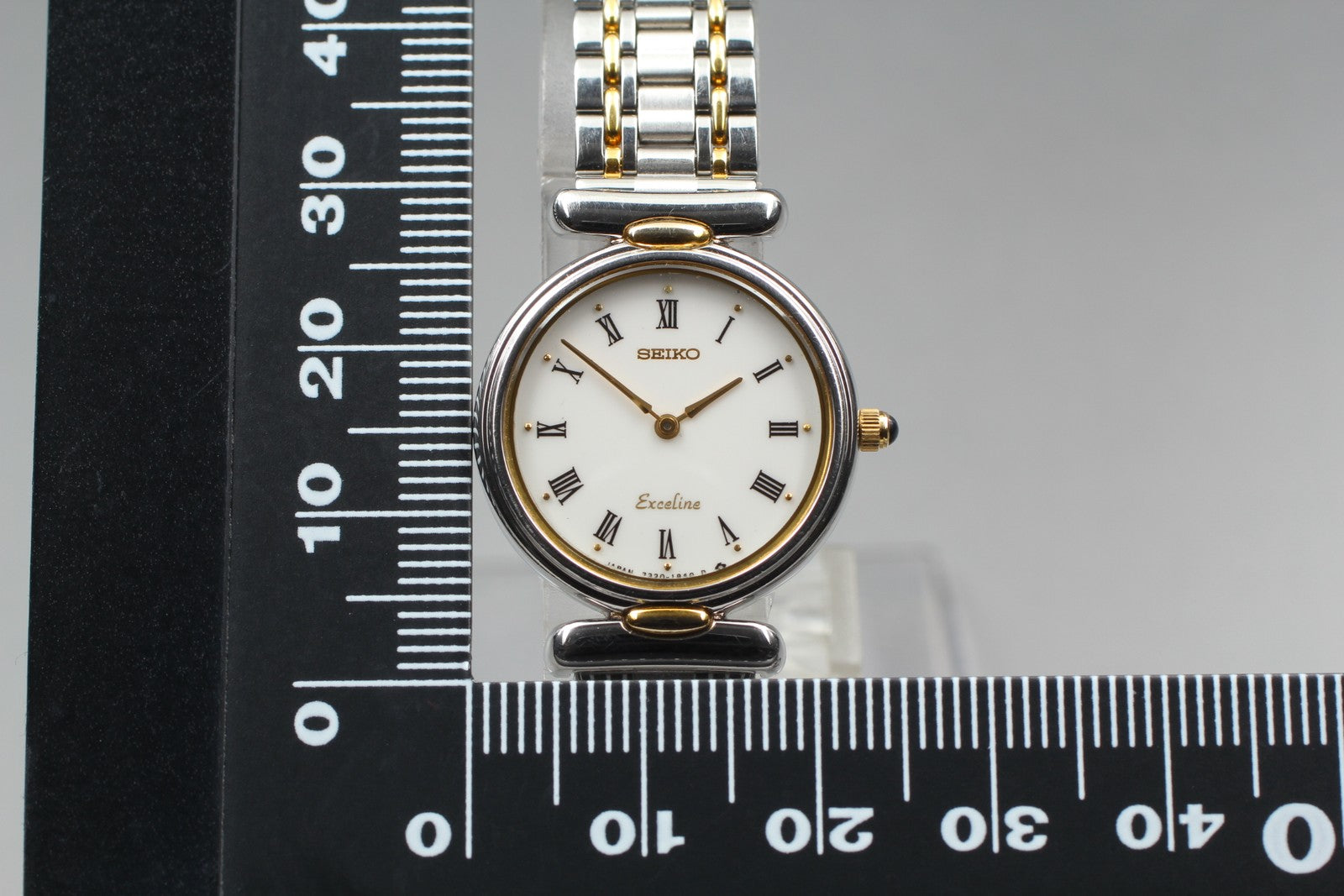 SEIKO Second Hands | Vin.1987[N MINT] Seiko Exceline 7320-0380 Roman Silver Quartz Men's Watch JAPAN La.riberta From Japan