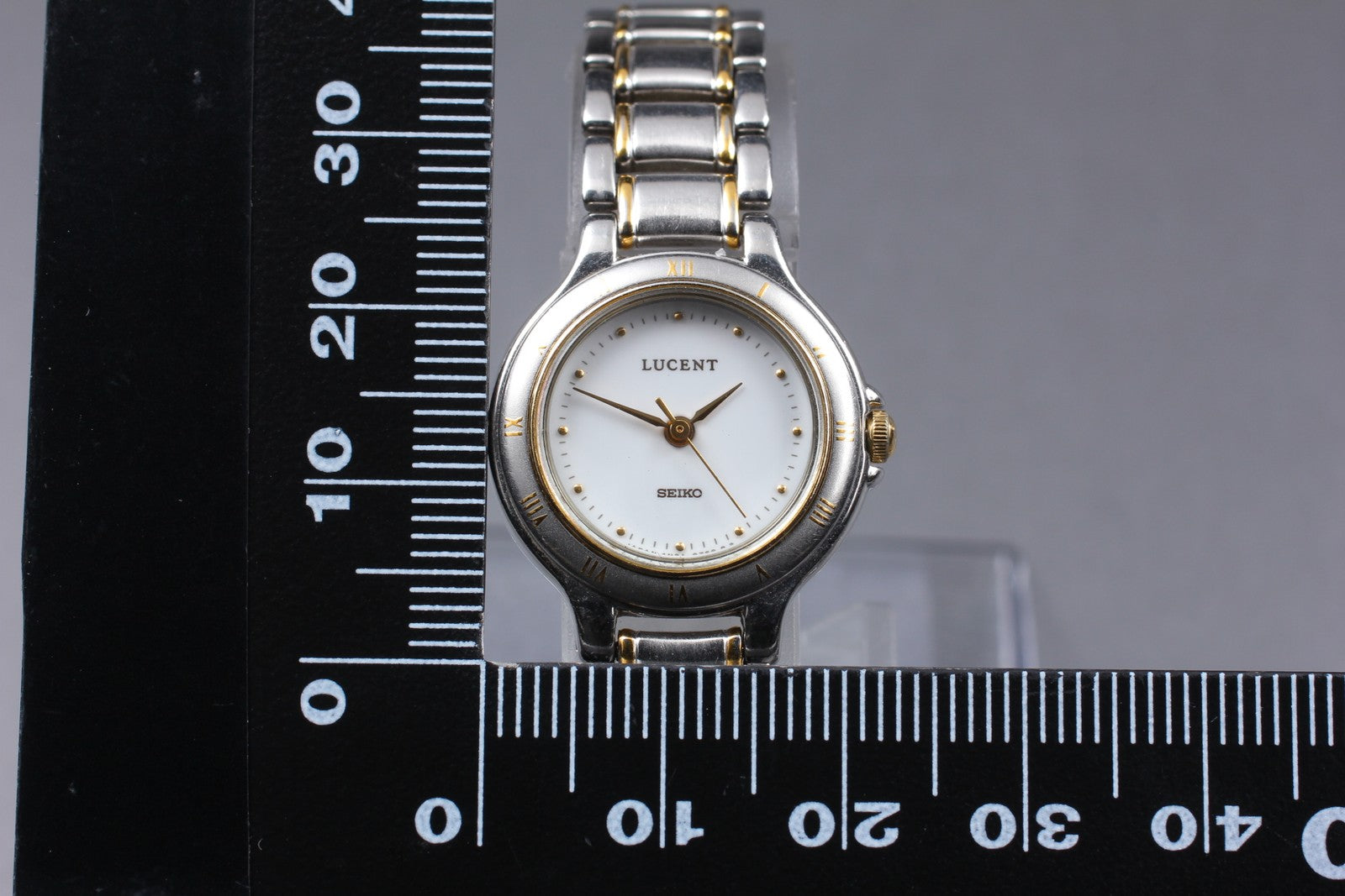 SEIKO Second Hands | Vtg.1992 [N MINT / New Batt] SEIKO Lucent 4N21-0370 Quartz Ladies Watch JAPAN La.riberta From Japan
