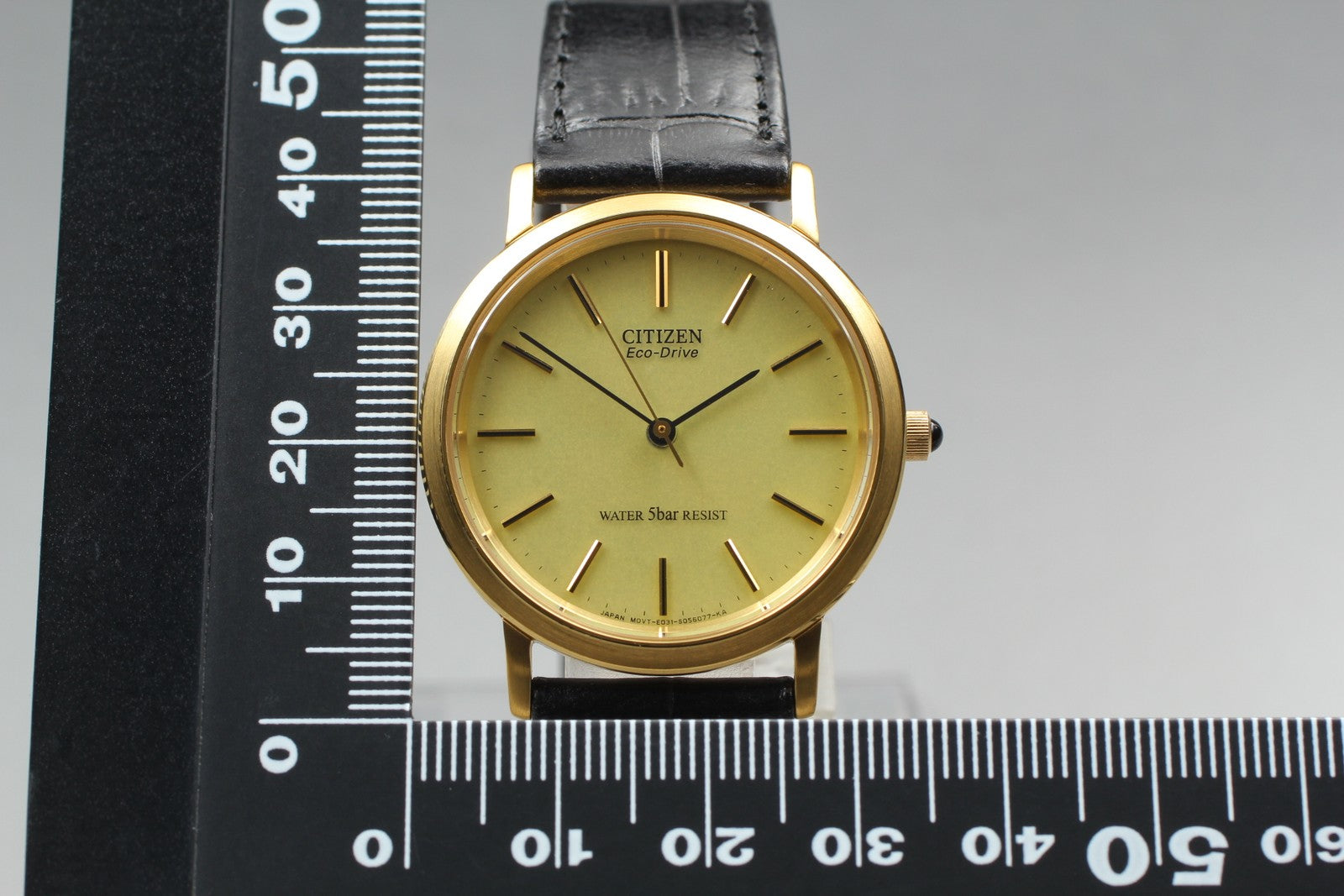 Second Hands | Vtg.1986 [Near MINT] CITIZEN E031-S033161 Gold Round Quartz Men's Watch JAPAN La.riberta From Japan