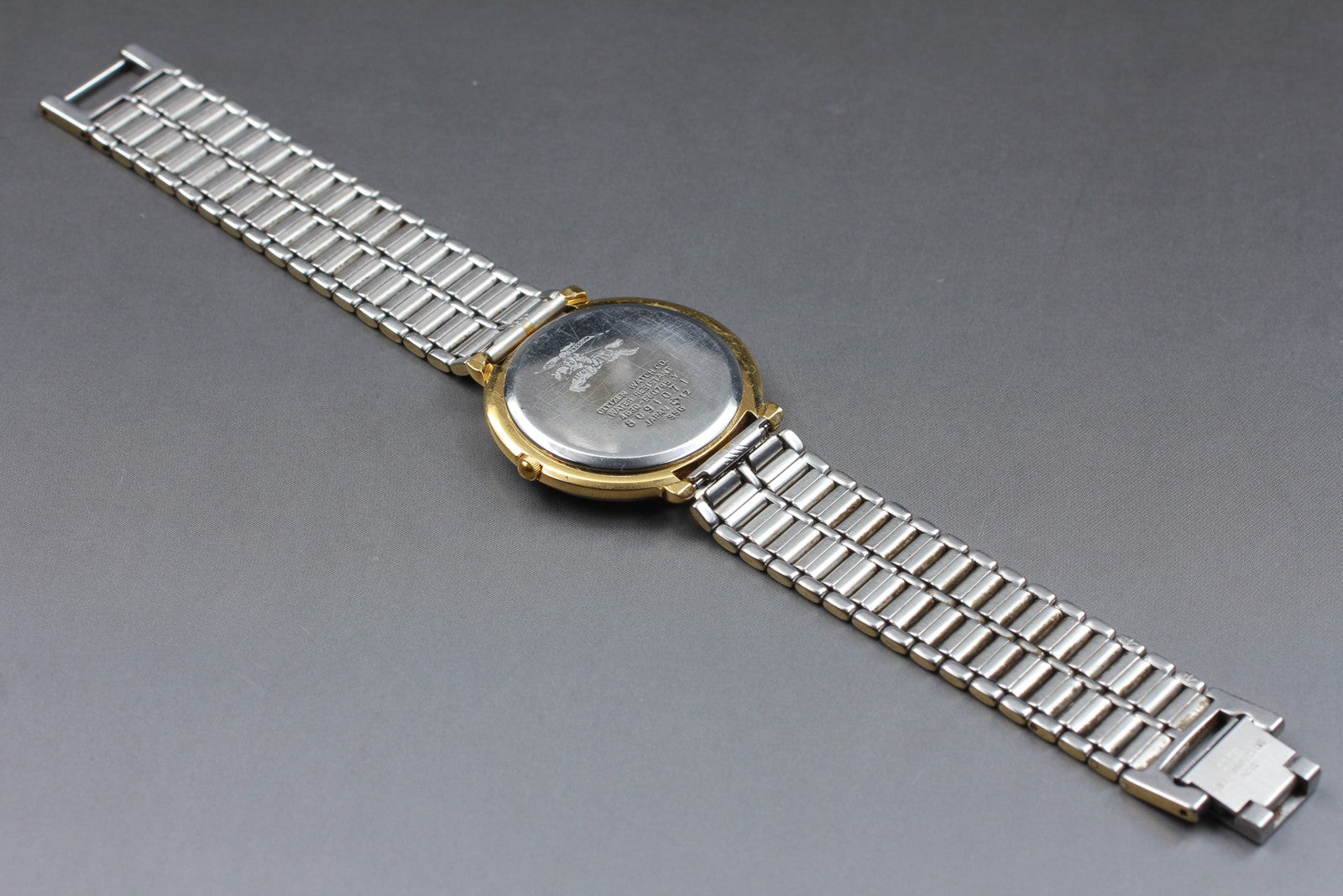 Second Hands | Vtg.1988[N MINT / New Batt] Burberrys 4630-E60795 Roman Quartz Men's Watch JAPAN La.riberta From Japan