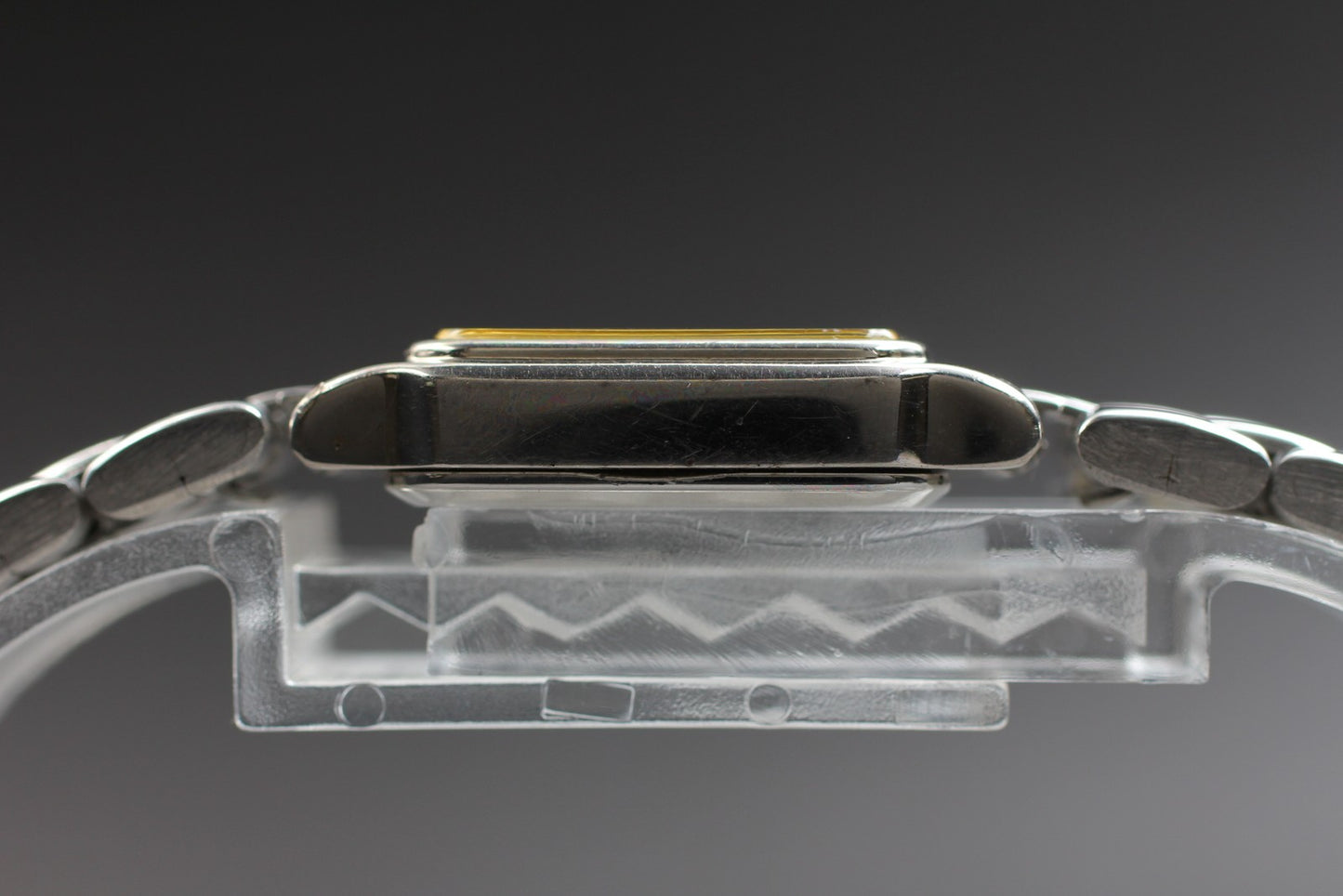 SEIKO Second Hands | Vtg. 1984[N MINT / New Batt] SEIKO V401-5500 18mm Tank Quartz Ladies Watch JAPAN La.riberta From Japan