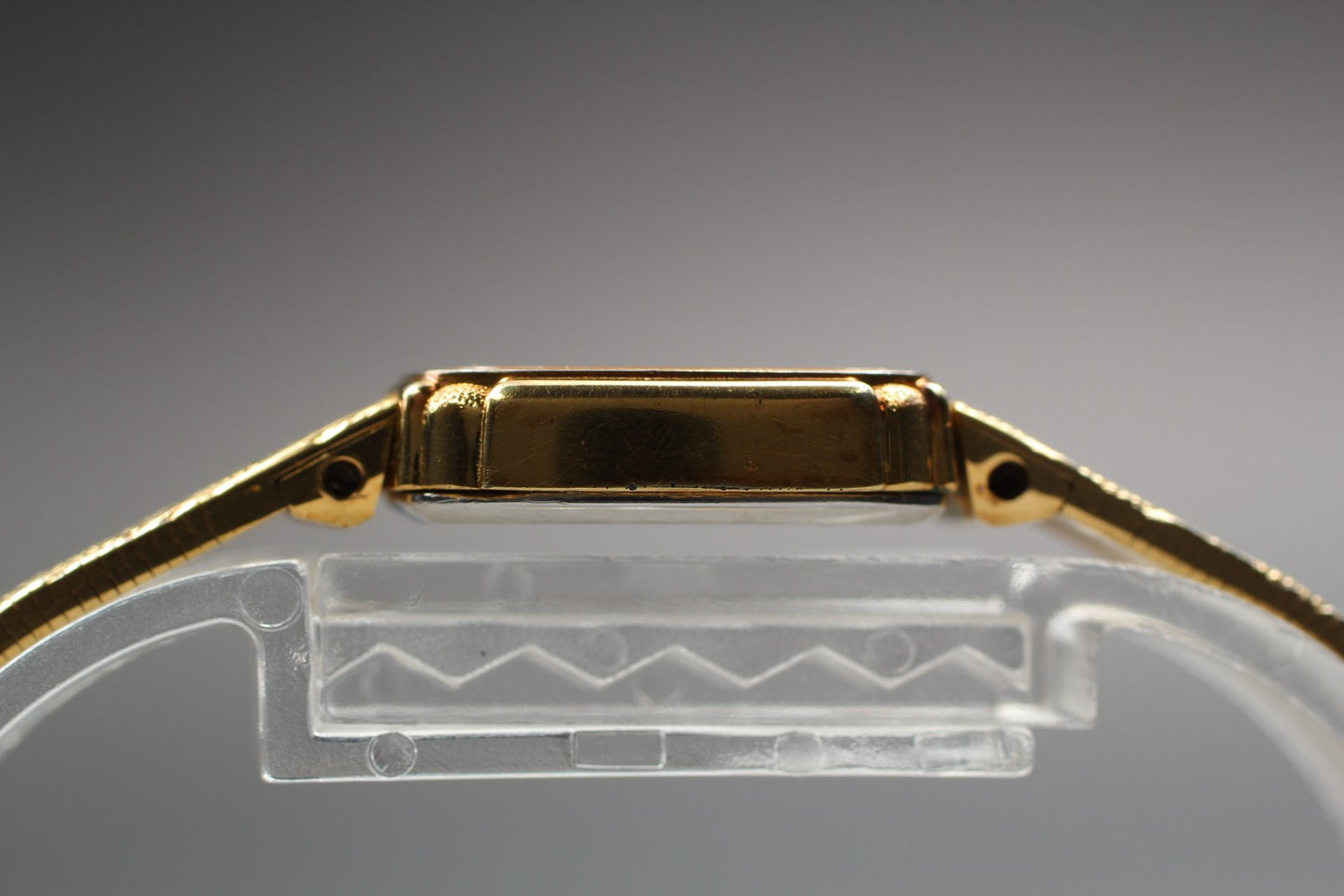 SEIKO Second Hands | Vtg.1983 [Near MINT] SEIKO 7321-5110 Gold Bracelet Quartz Ladies Watch JAPAN La.riberta From Japan