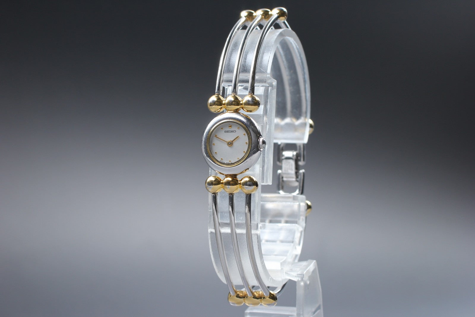 SEIKO Second Hands | Vtg. 1988[Exc+5/New Bat] SEIKO 1E20-0C40 16mm Two Tone Bangle Ladies Watch JAPAN La.riberta From Japan
