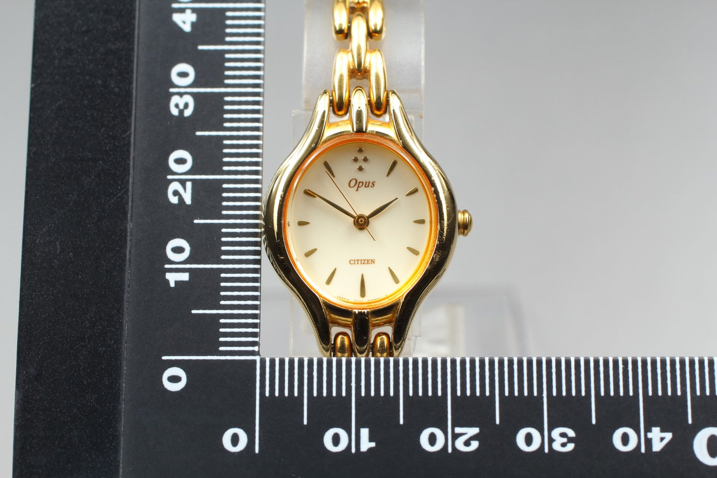 Second Hands | Vtg.1997 [Near MINT] CITIZEN Opus 5431-H09513 Bracelet Quartz Ladies Watch JAPAN La.riberta From Japan