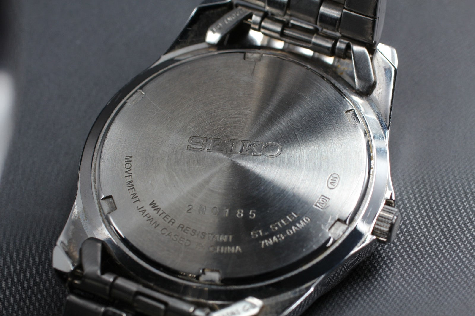 SEIKO Second Hands | Vtg.1982 [N MINT / New Batt] SEIKO 7N43-0AM0 Day/Date Quartz Men's Watch JAPAN La.riberta From Japan