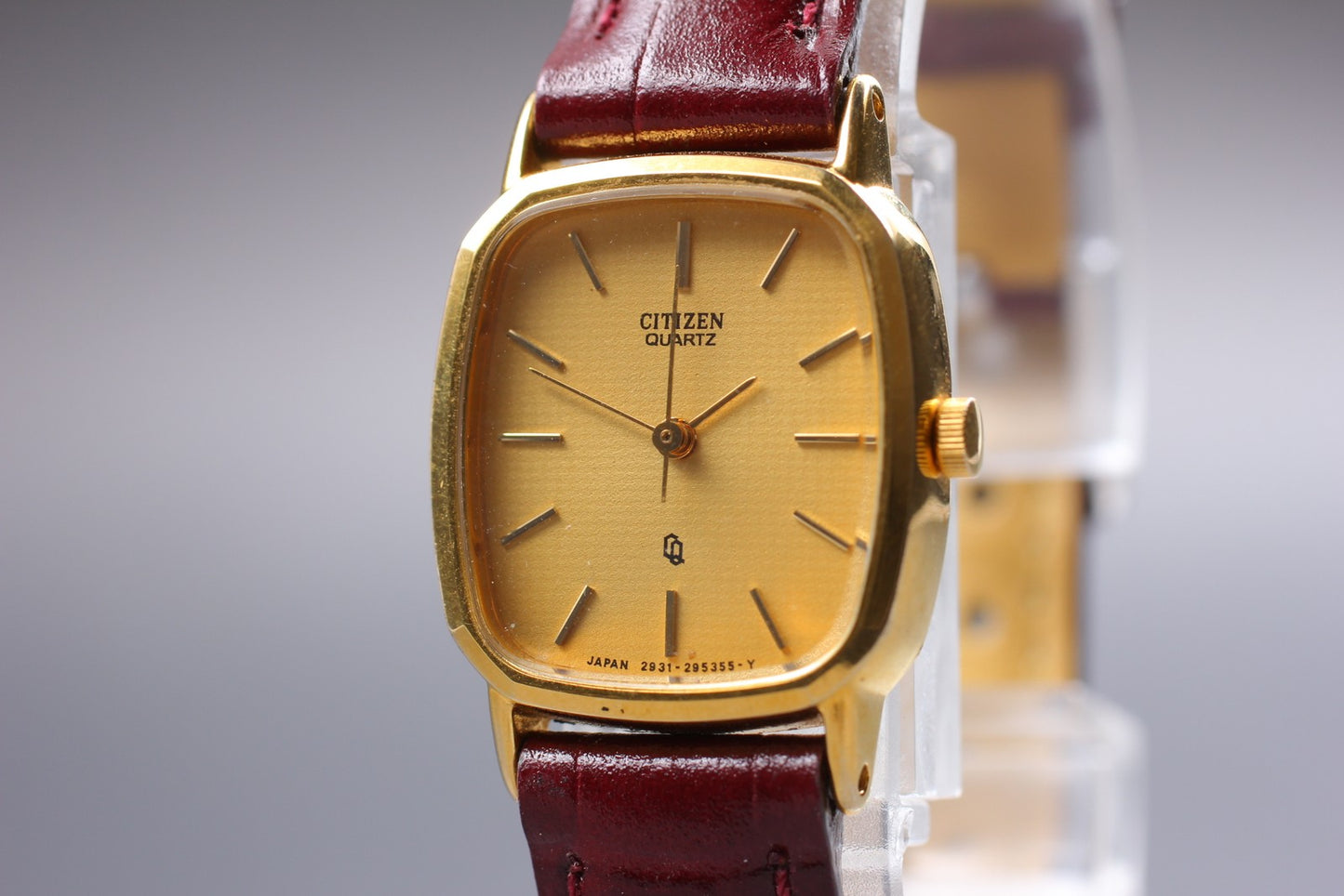 Second Hands | Vtg.1996 [Near MINT] CITIZEN 2951-293371 Tank Gold Quartz Ladies Watch JAPAN La.riberta From Japan