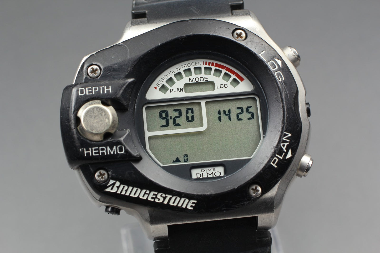 N MINT / BRIDGESTONE DIVE DEMO OPTIMUS Divers Scubapro Bism Men's Watch JAPAN
