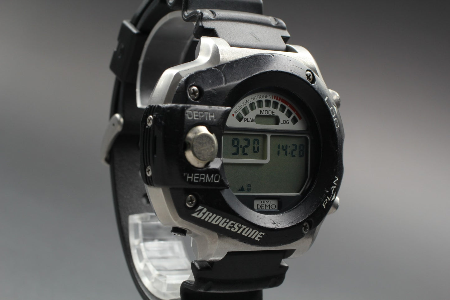 N MINT / BRIDGESTONE DIVE DEMO OPTIMUS Divers Scubapro Bism Men's Watch JAPAN