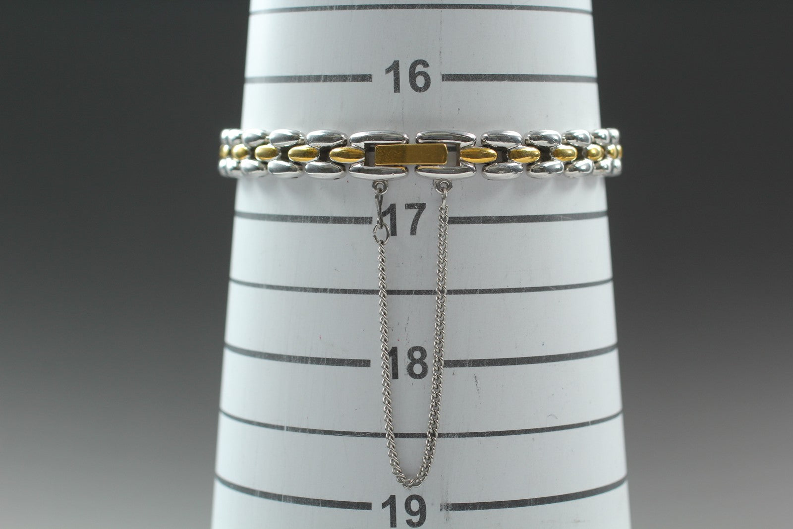 SEIKO Second Hands | Vtg.1992 [Near MINT] SEIKO TISSE 1F20-0060 Bracelet Quartz Ladies Watch JAPAN La.riberta From Japan