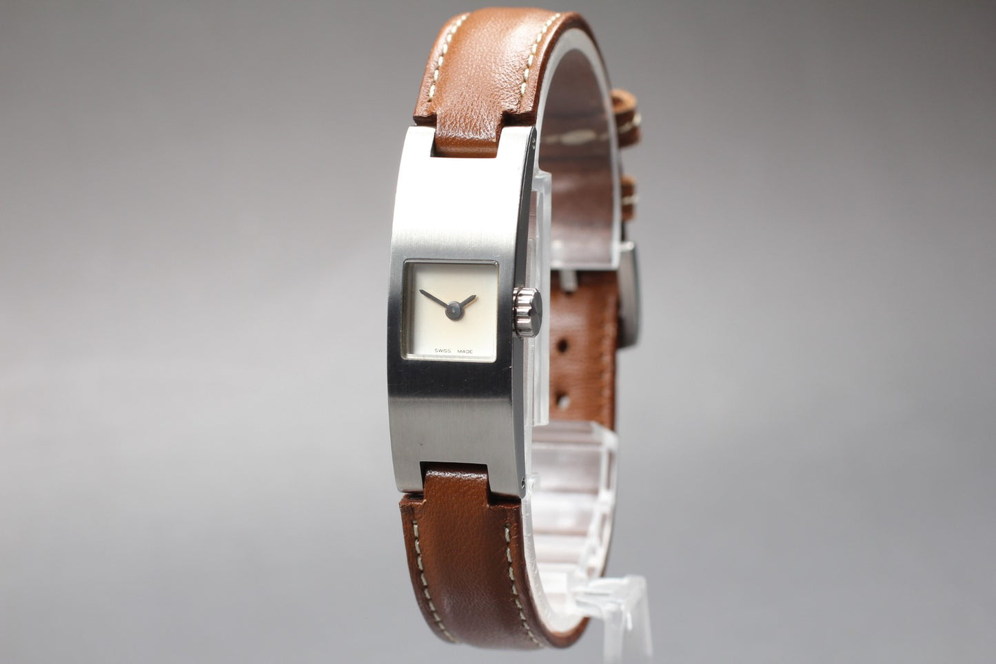 Near MINT / New Battery COACH 0169 6024296 Tank Quartz Ladies Watch JAPAN