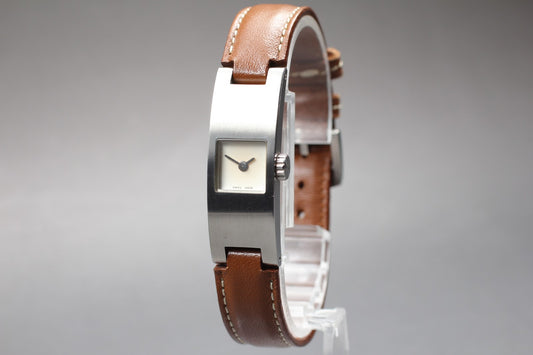 Near MINT / New Battery COACH 0169 6024296 Tank Quartz Ladies Watch JAPAN