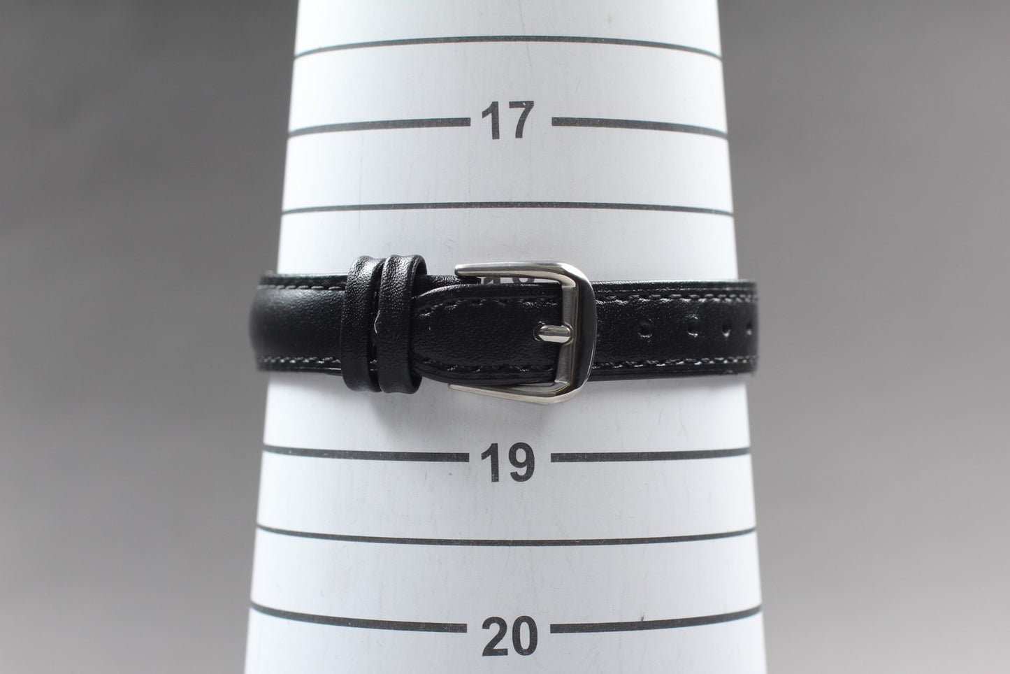 N MINT / New Batt MARC JACOBS MBM1273 Small Sec Quartz Ladies Watch JAPAN