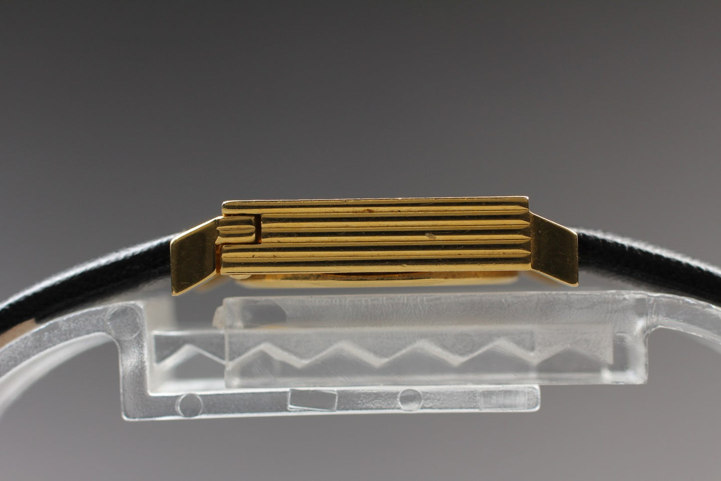 Near MINT / Christian Dior La Parisienne D60-159 Gold Quartz Ladies Watch Japan