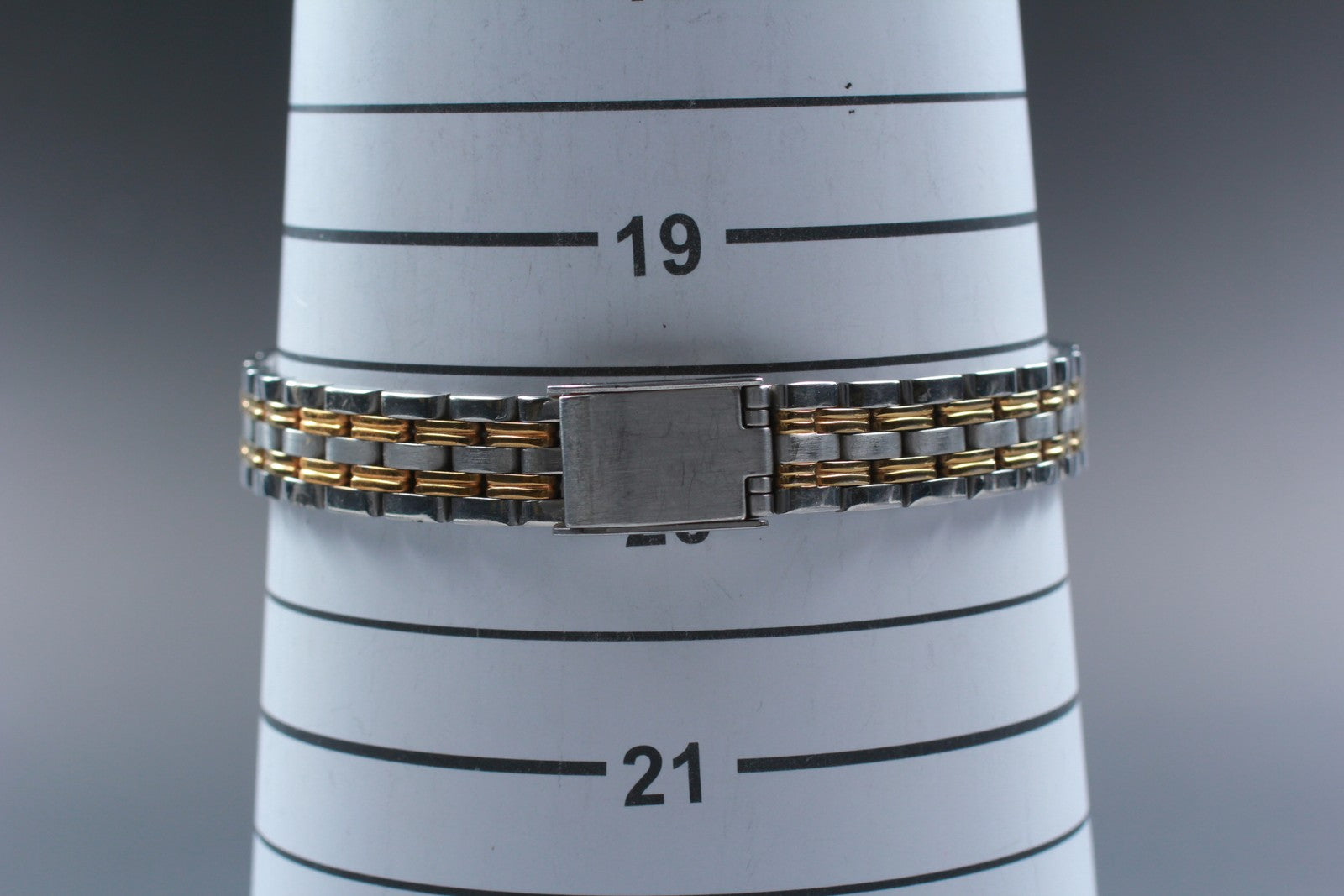 SEIKO Second Hands | Vtg.1994 [N MINT / New Batt] SEIKO ALBA V501-0BT0 23mm Quartz Ladies Watch JAPAN La.riberta From Japan