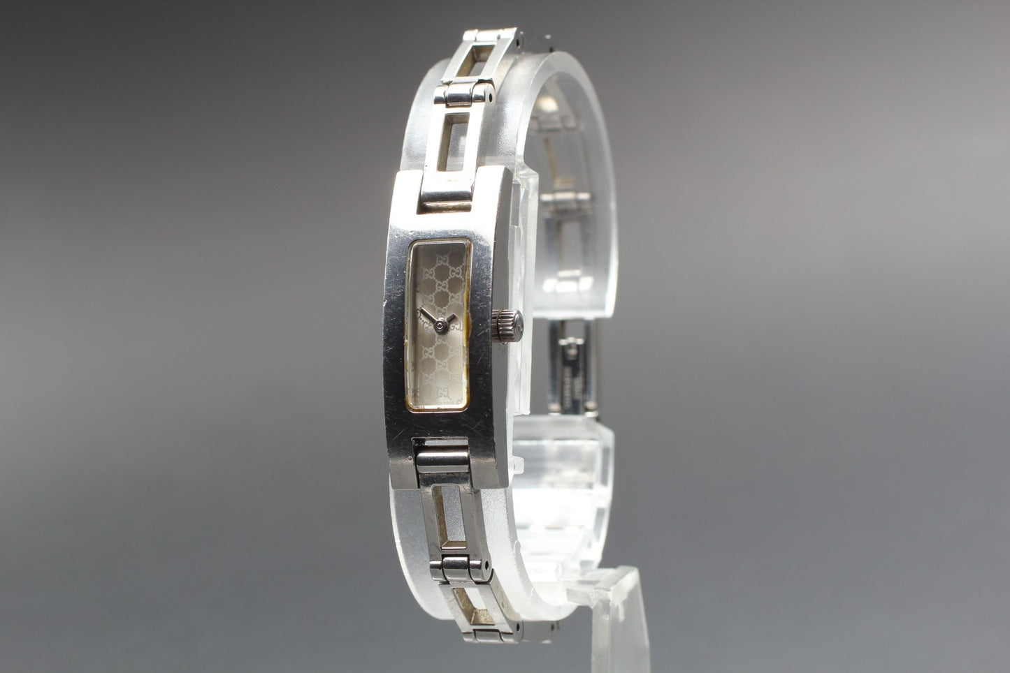 Exc+5 / New Batt / GUCCI 3900L GG Logo Bracelet Quartz Ladies Watch From JAPAN