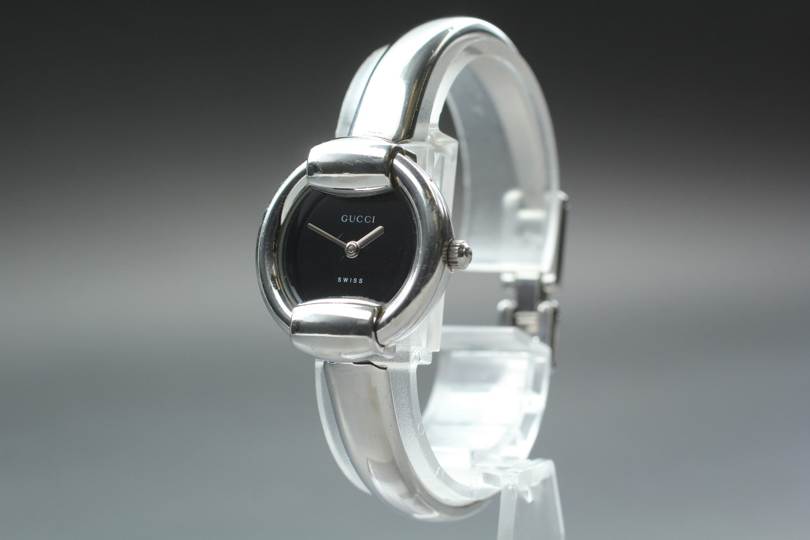 Second Hands | [N MINT / New Batt] Vintage Gucci 1400L 25mm Black Silver Quartz Women's JAPAN La.riberta From Japan