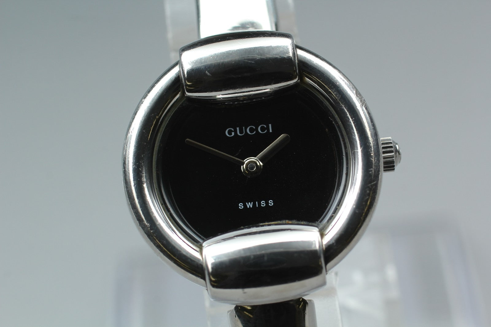 Second Hands | [N MINT / New Batt] Vintage Gucci 1400L 25mm Black Silver Quartz Women's JAPAN La.riberta From Japan