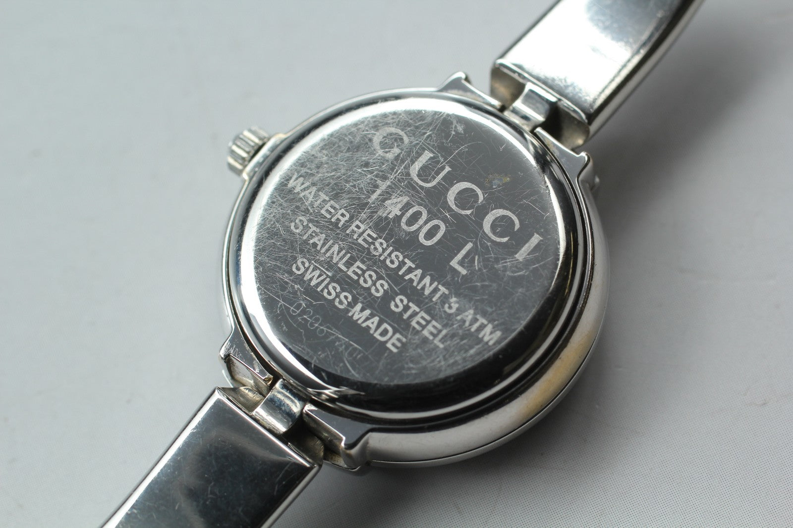 Second Hands | [N MINT / New Batt] Vintage Gucci 1400L 25mm Black Silver Quartz Women's JAPAN La.riberta From Japan