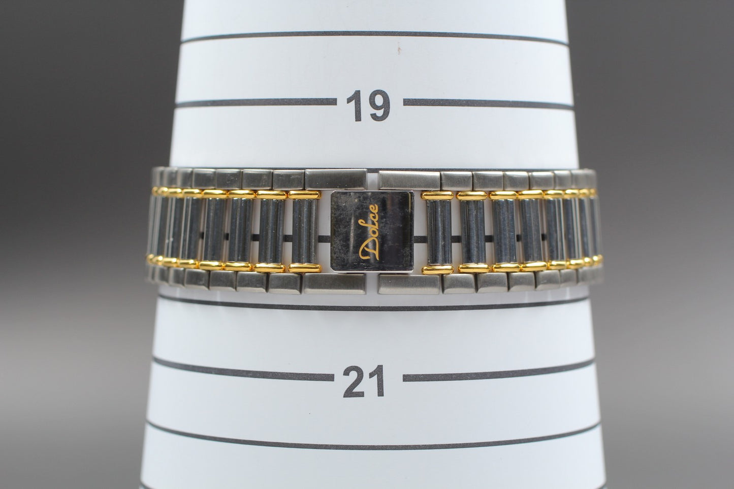 Near MINT / SEIKO Dolce 7741-6050 Two-Tone Bracelet Quartz Mens Watch From JAPAN