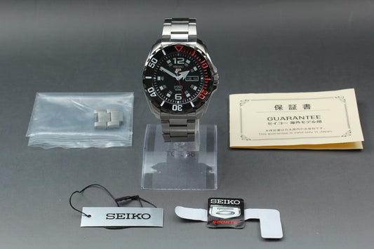 Near MINT / SEIKO 5 Sports 4R36-06B0 Black Automatic 100m Men's Watch From JAPAN