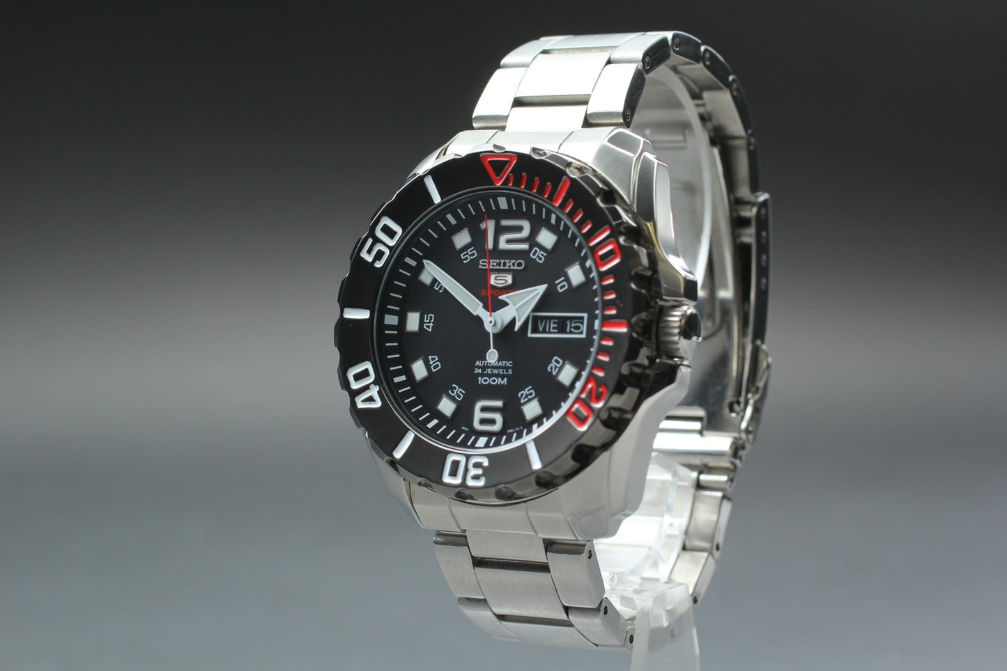 Near MINT / SEIKO 5 Sports 4R36-06B0 Black Automatic 100m Men's Watch From JAPAN