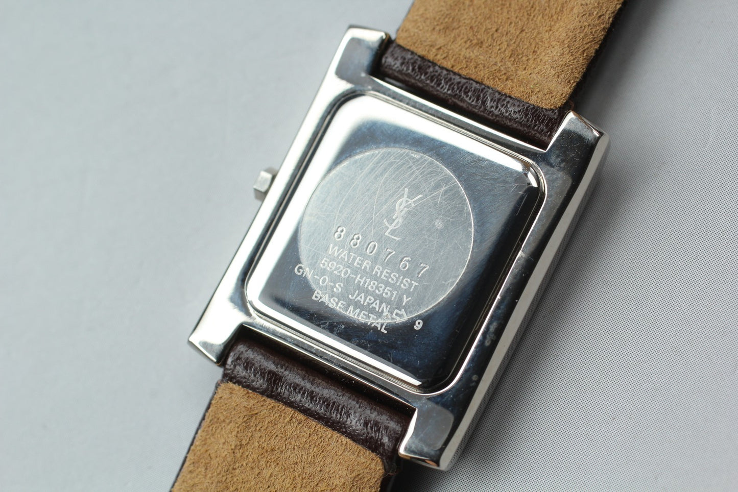 N MINT w/ New Battery / Yves Saint Laurent 5920-H18351 Ladies Quartz Watch JAPAN