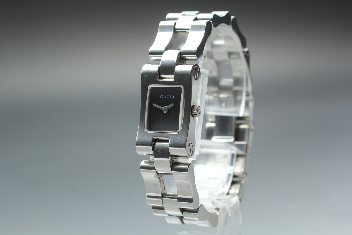 Near MINT / GUCCI 2305L Black Square Silver 17mm Quartz Ladies Watch From JAPAN