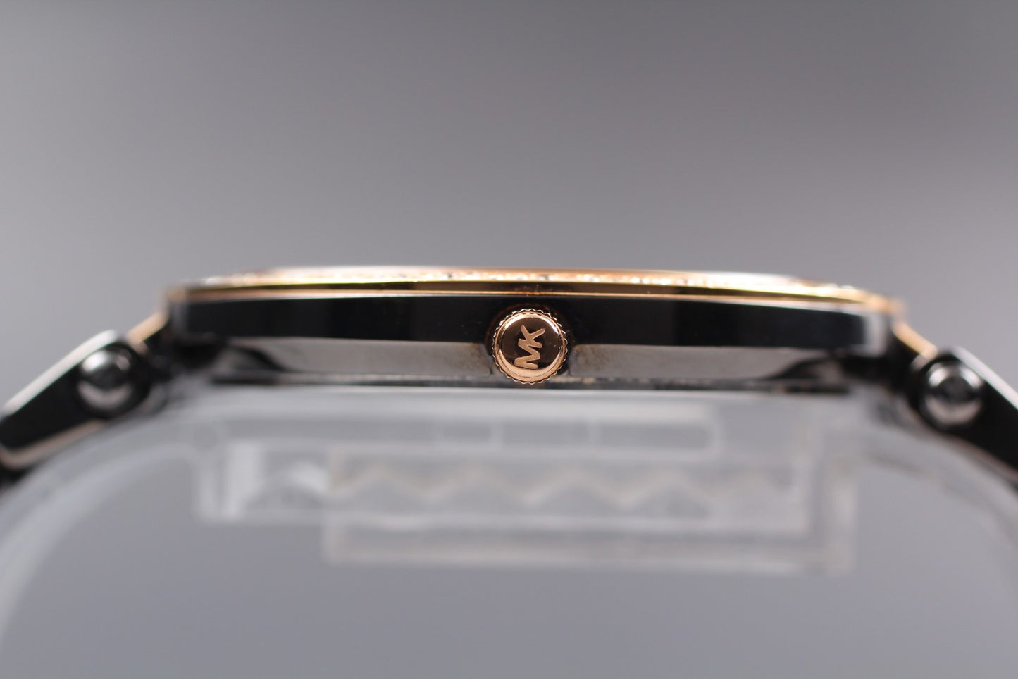 N MINT / Michael Kors MK-3584 Two Tone 33mm Crystals Bezel Women's Watch JAPAN