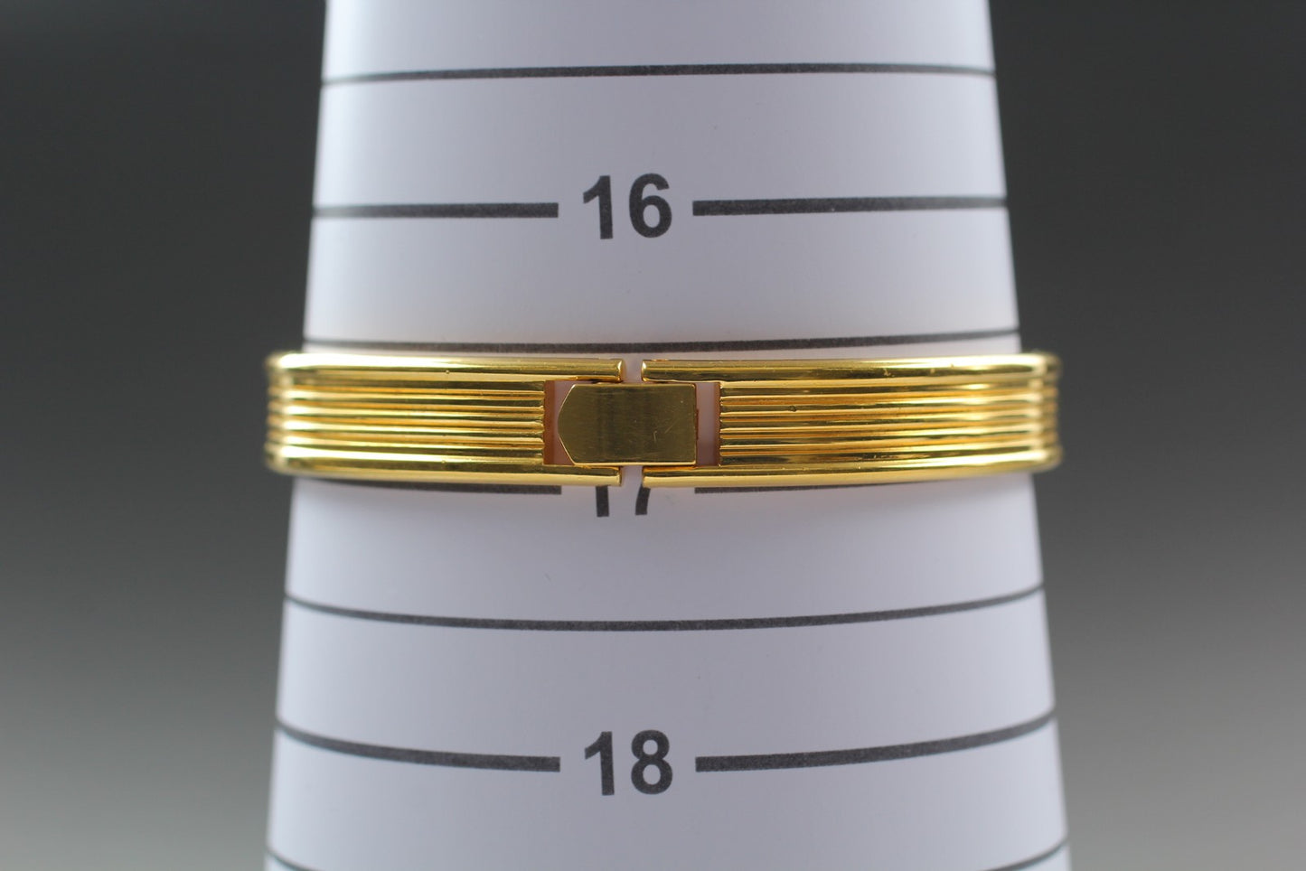 SEIKO Second Hands | Vyg.1988 [N MINT] SEIKO ALBA V232-7040 17mm Bracelet Quartz Ladies Watch JAPAN La.riberta From Japan