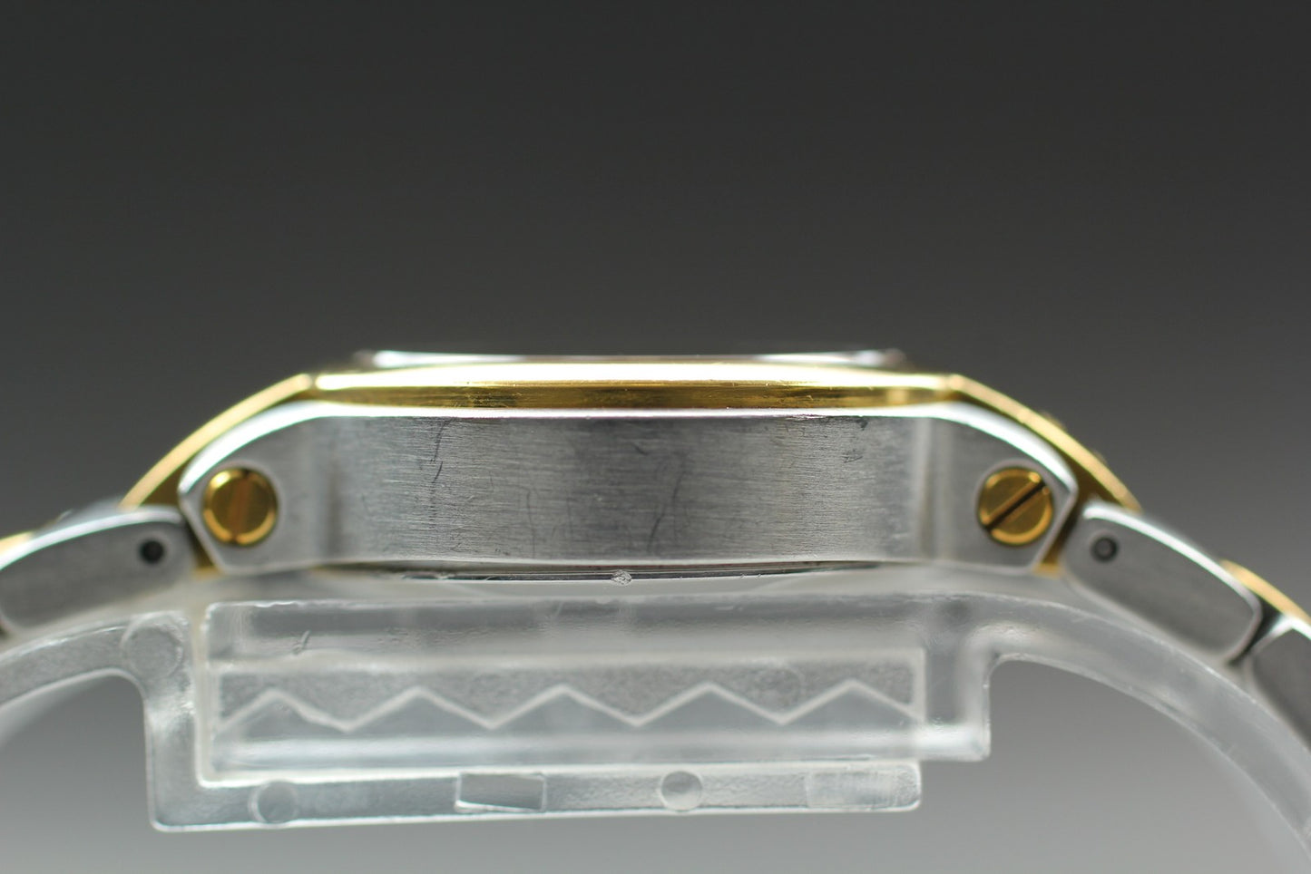 N MINT / New Batt / GUCCI 8900L Two tone 26mm Bracelet Quartz Ladies Watch JAPAN